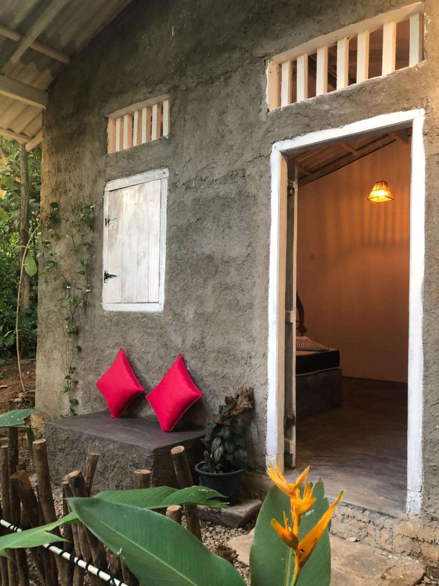 Linu Homestay Dickwella Exterior photo